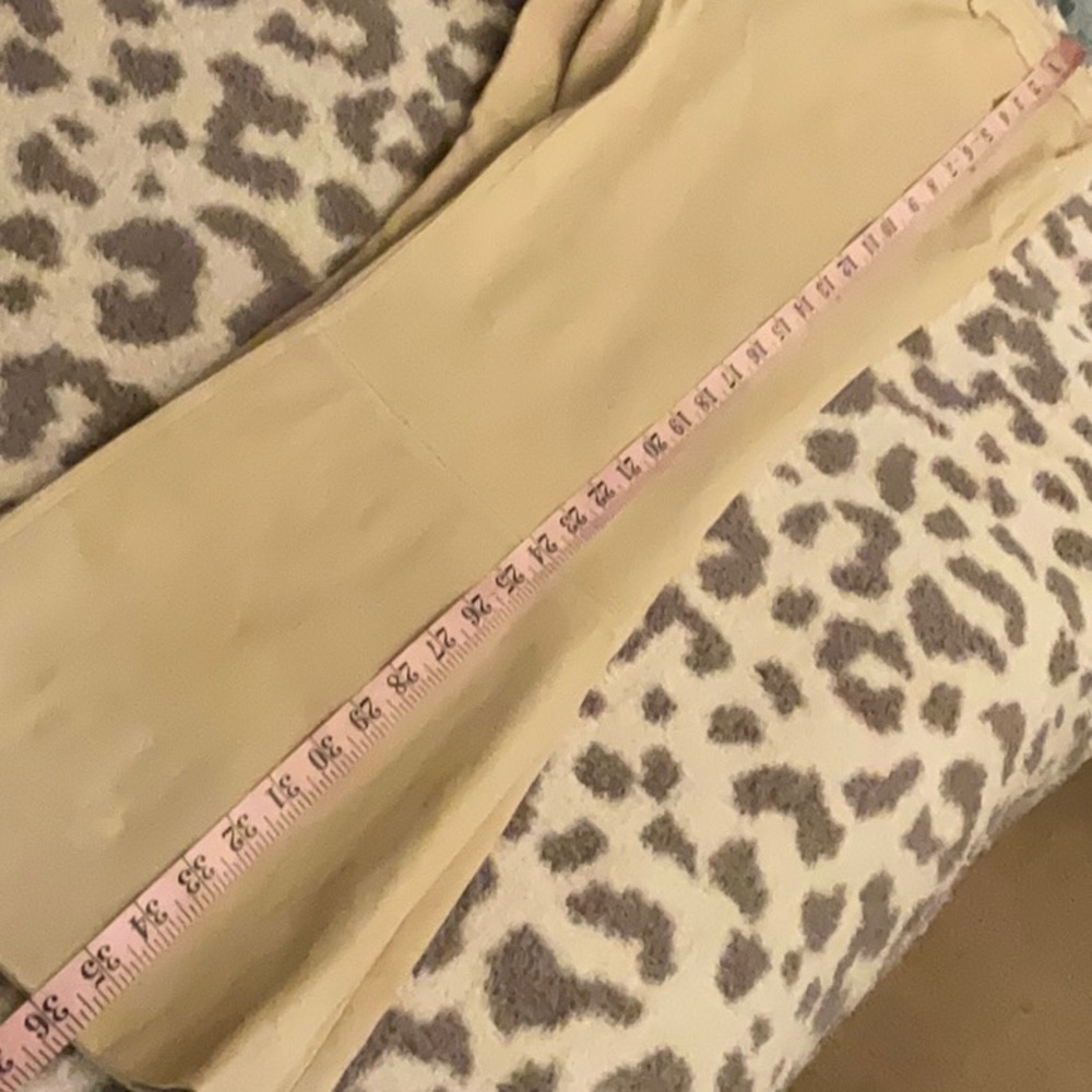 THEORY Lambskin leather KICK FLARE CROPPED PANTS size 12 color chalk - Picture 10 of 10